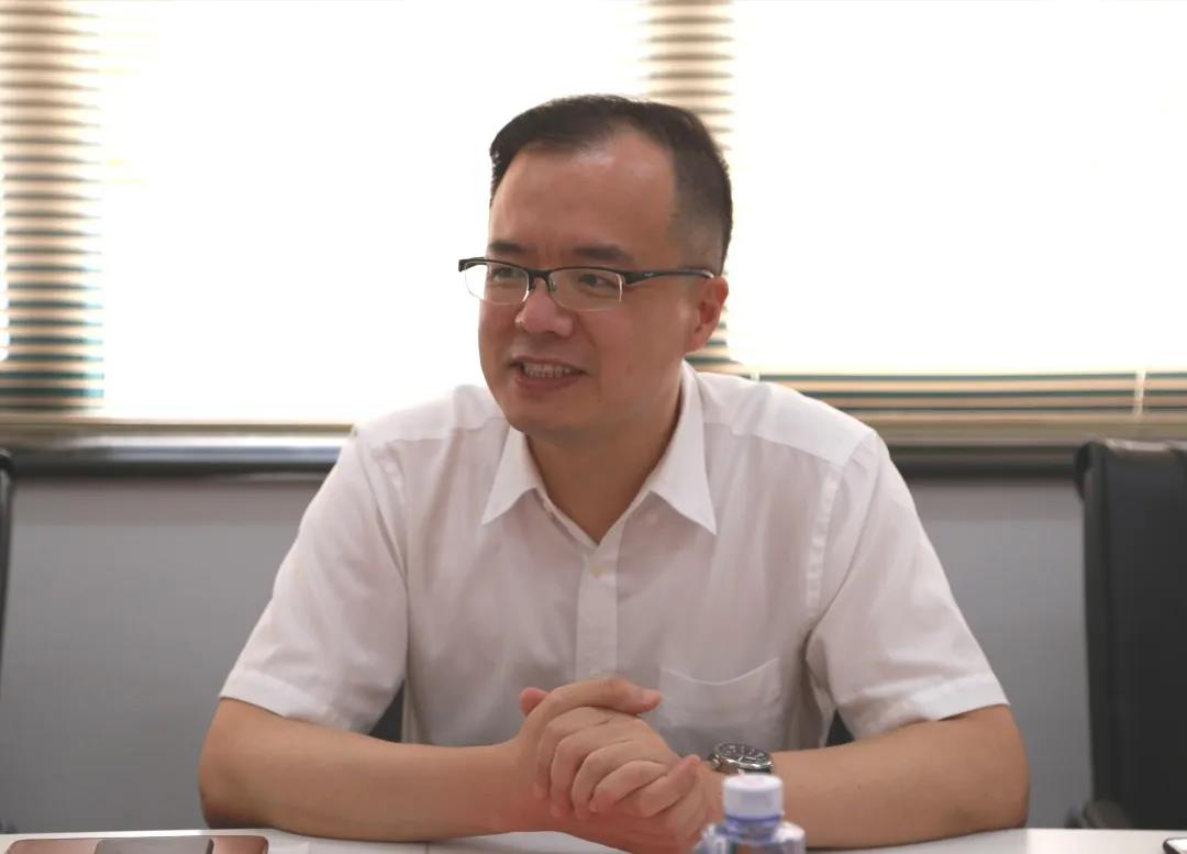 授牌3.7230495.jpg